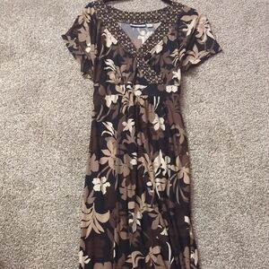 Floral V-Neck Dress - Black and Brown